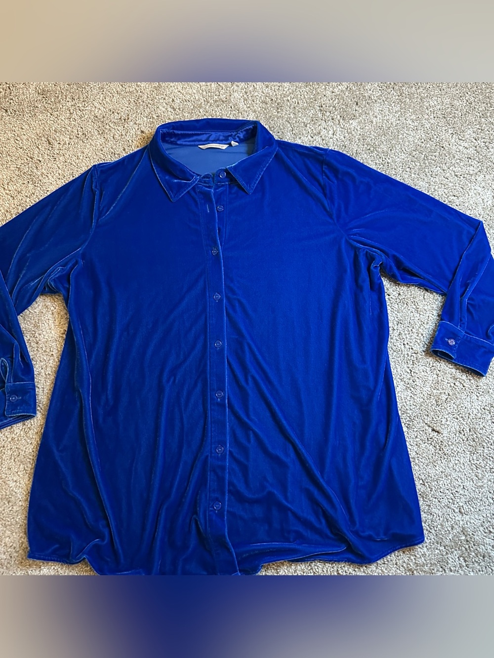 Soft Surroundings Men's Deep Blue Button-Down Shirt